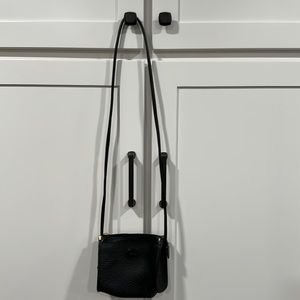 Dooney & Bourke black crossbody bag 🖤🖤🖤